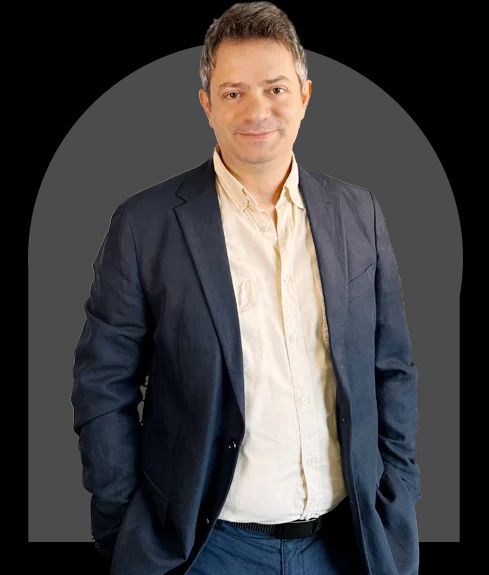 Ekrem Korucuk-0