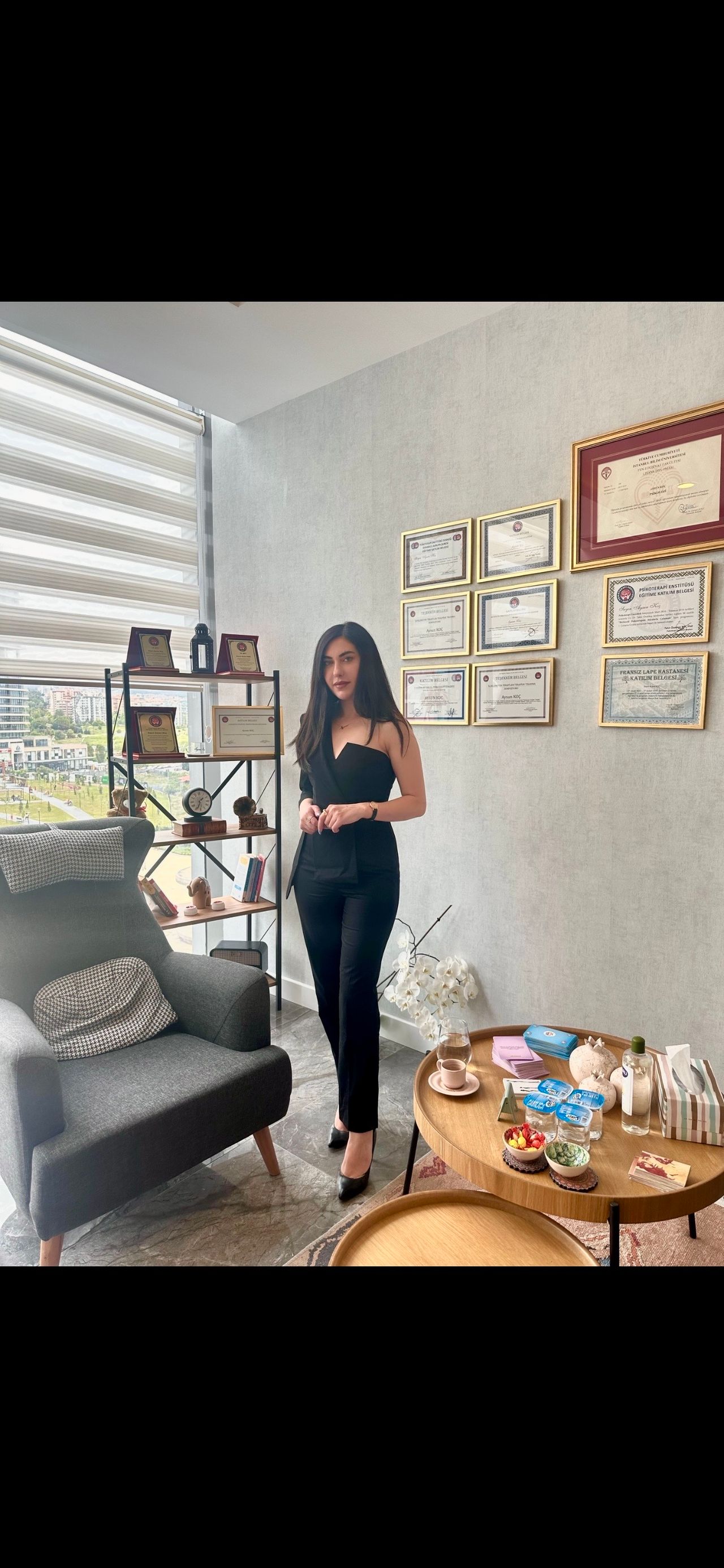 Aysun Koç-24