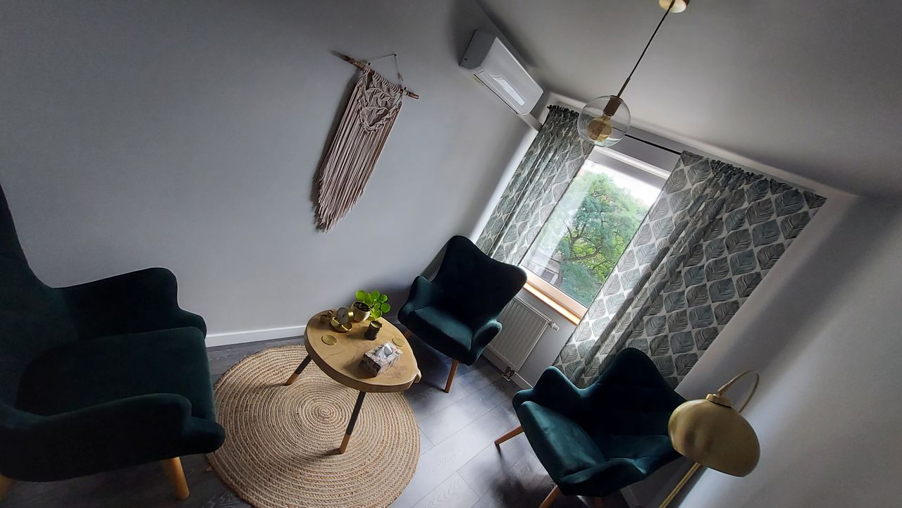 Anna Woźnik-Kurasz-2