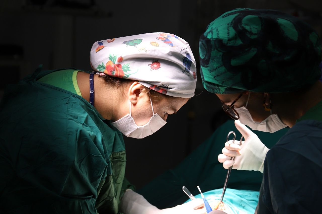 Fatma Esin Karçin-0