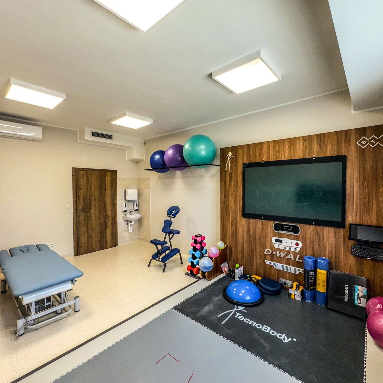 Bartłomiej Dąbrowski-0