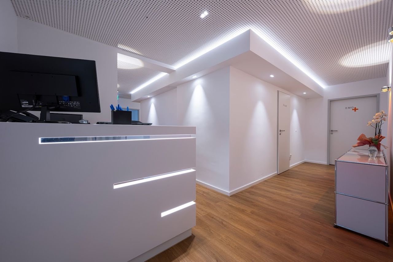 Christian Schmiegelt-0