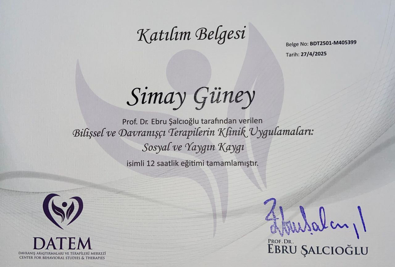 Simay Güney-11