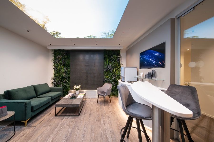 Burkart Michael Zuch Ms Ms (Ucla/Usa)-2