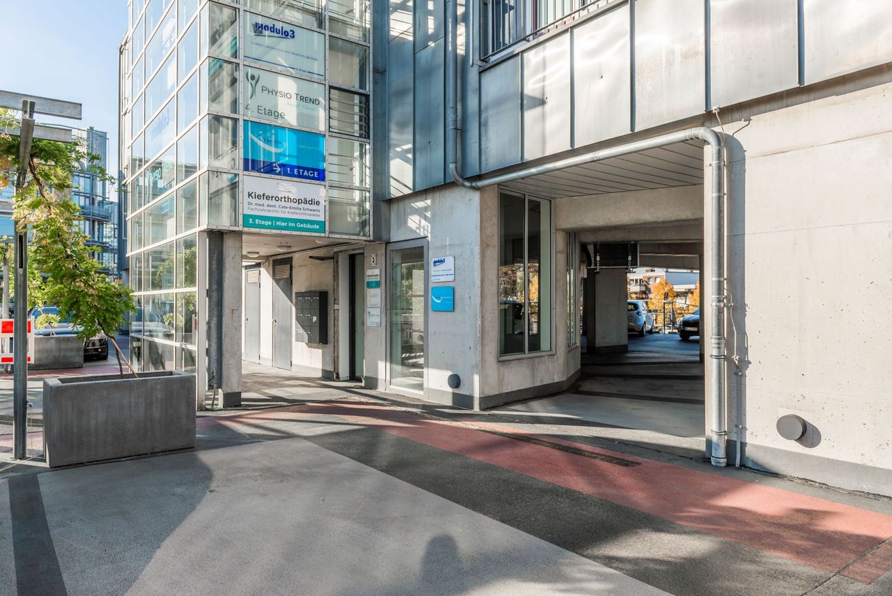 Cate-Emilia Schwartz-7