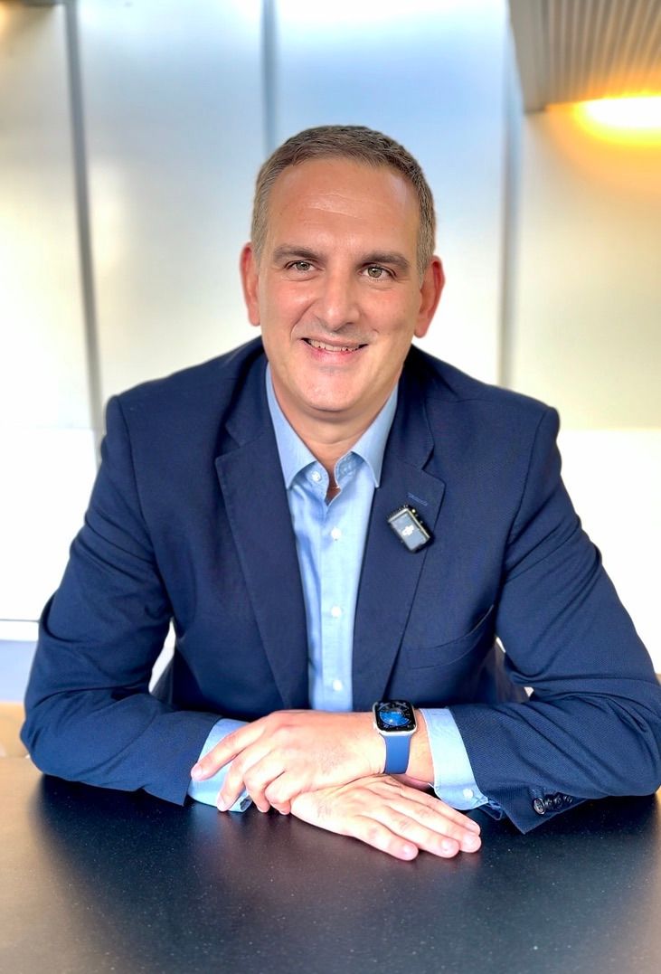 Carlos Marra-López Valenciano-1