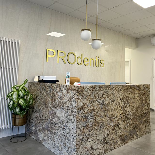 PROdentis - Stomatologia i Medycyna EstetycznaGądki - Klinika