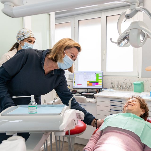 Clínica Dental BarrutiaGetafe - 