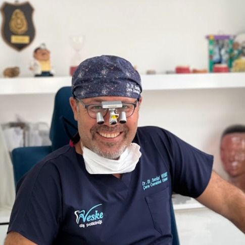 Uzm.Dr.Dt.Serdal Veske ( Diş Hekimi-Çene Cerrahisi Uzm.)Manavgat - Özel Diş Polikliniği