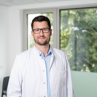 Prof. Dr. Manuel Held - Plastische Chirurgie