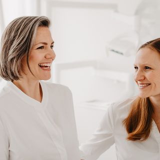 Zahnarztpraxis Katharina May MSc. - Mikroskopische Endodontie mit GefühlDarmstadt - Praxis