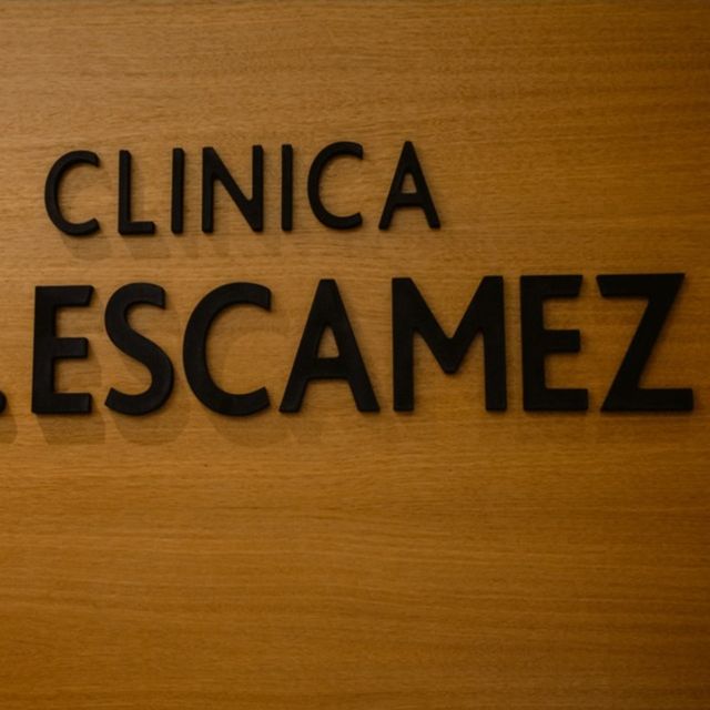 Clínica Dr. EscamezAlmería - 