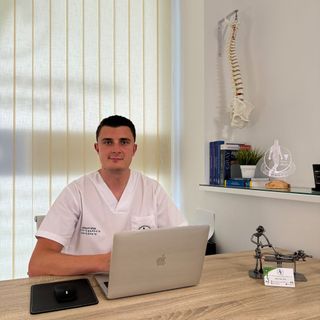 Fisioterapia y Osteopatía Adolfo Vega Lozano
