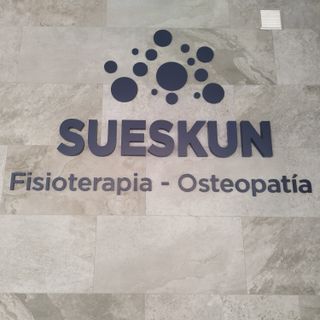 SUESKUN Fisioterapia - Osteopatía
