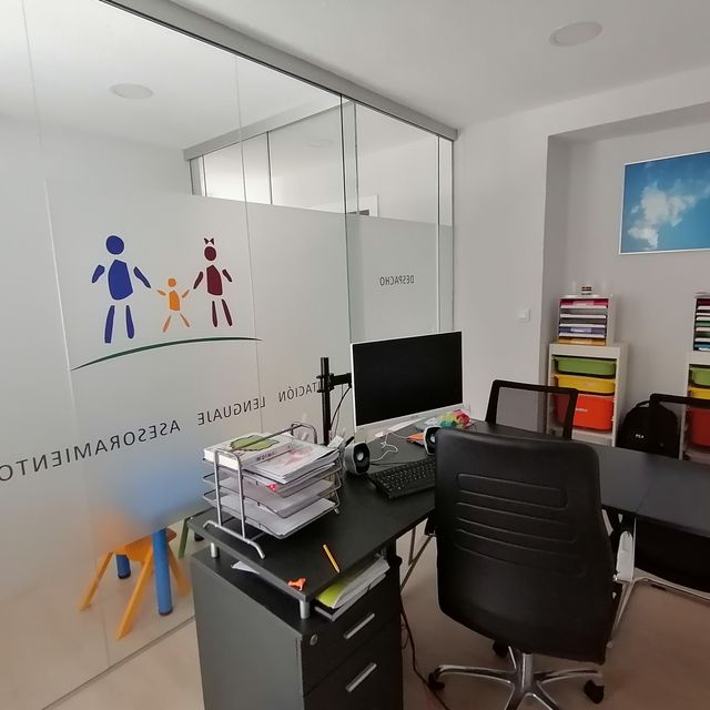 OLAF PSICOPEGAGOGÍA Y PSICOLOGÍACartagena - 