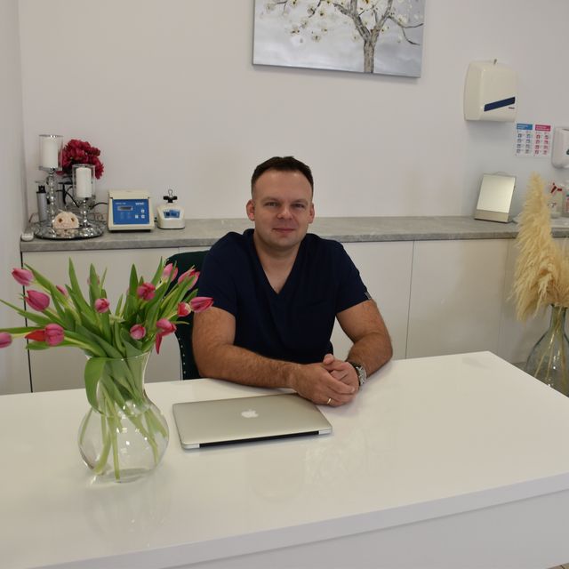 Novoderm Klinika Medycyny Estetycznej i Przeszczepu WłosówŁódź - Centrum medyczne