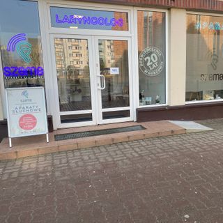 Centrum protetyki słuchu Szema oraz gabienty laryngologiczne.