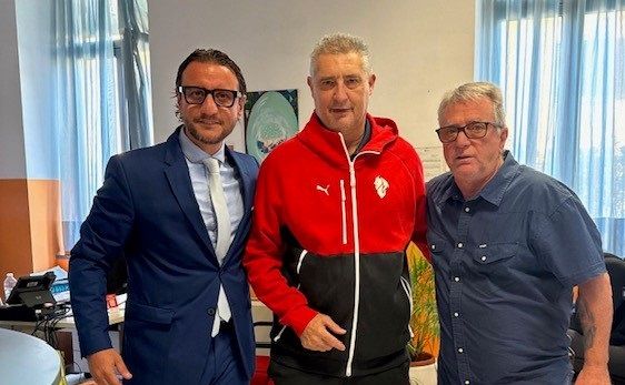 Ingrandire l'immagine: 