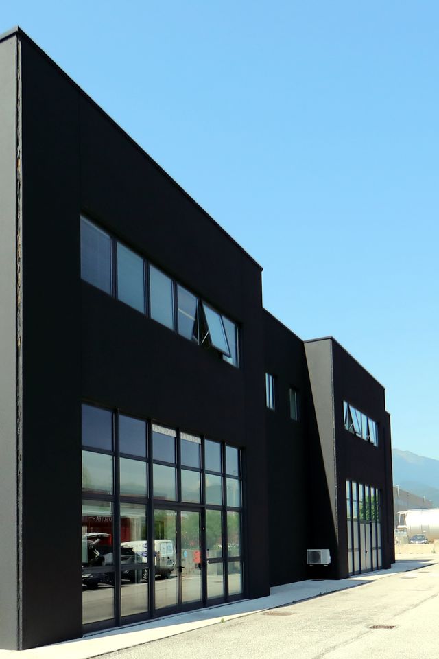 Ingrandire l'immagine: 