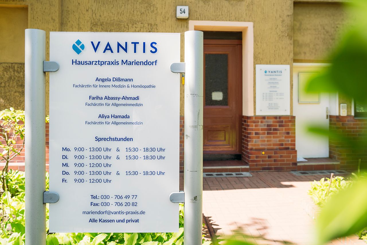Vantis Hausarztpraxis Mariendorf-1