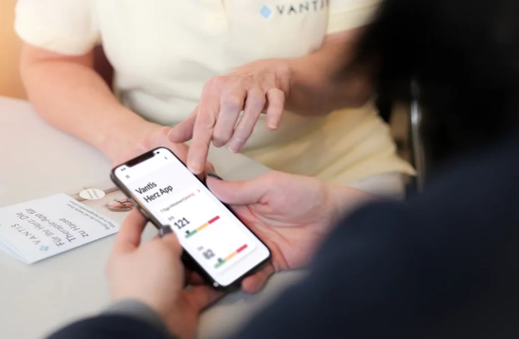 MVZ Vantis Hausarztpraxis am Medienhafen-2