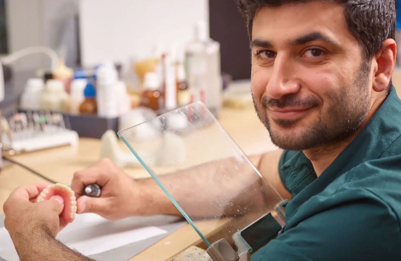 Zahnarzt Saarbrücken - Dr. Hahn Ferreira & ZÄ Radha-2